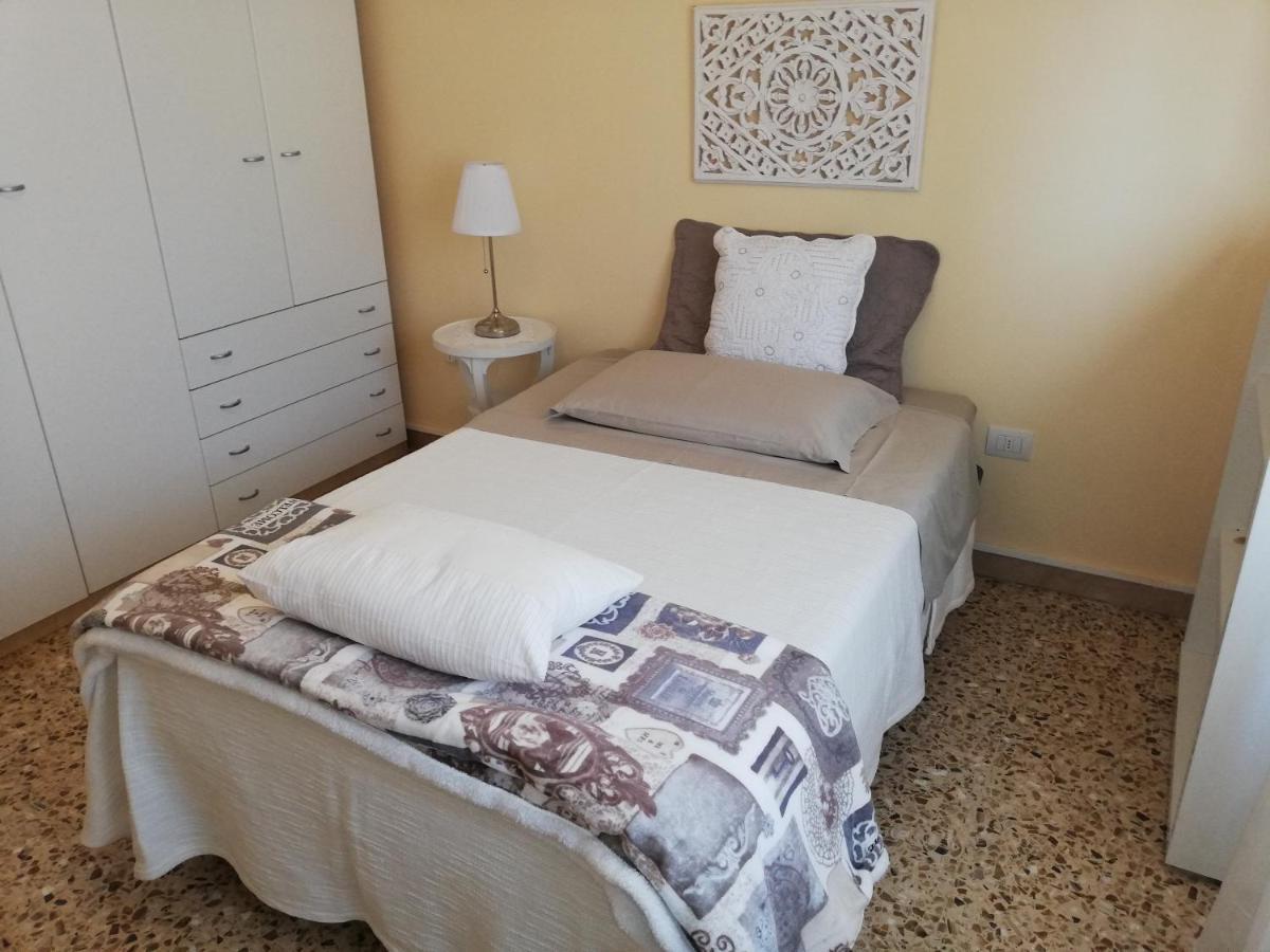 La Coquille Appartamento Vicino All'Ospedale Negrar Exterior photo