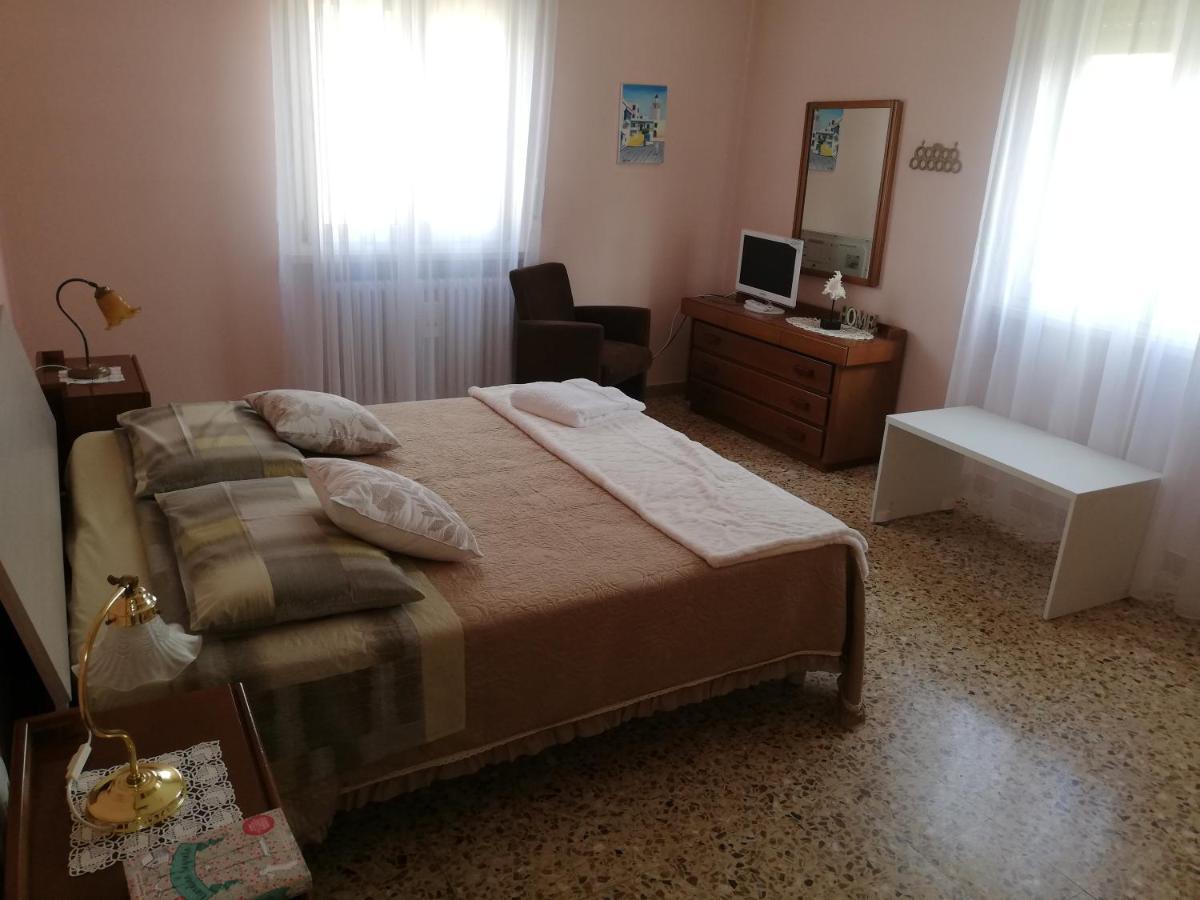 La Coquille Appartamento Vicino All'Ospedale Negrar Exterior photo